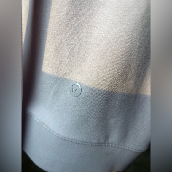 Lululemon Go Forward Pullover
Porcelain Pink size 6 - Picture 5 of 9